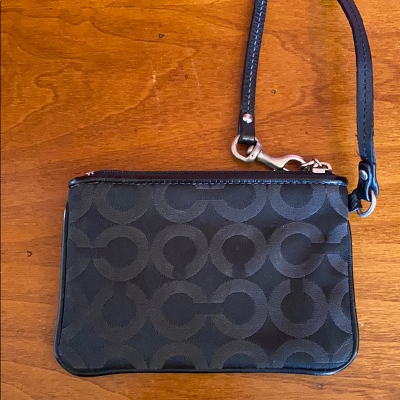 Black coach wristlet - Picture 3 of 7